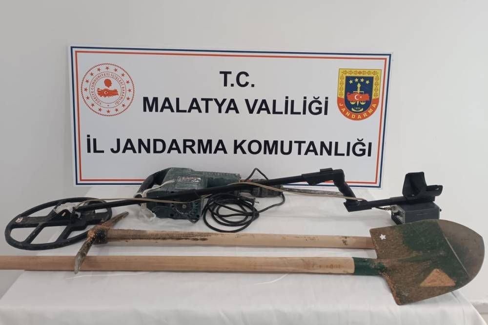 Define avcıları operasyonu: 8 gözaltı