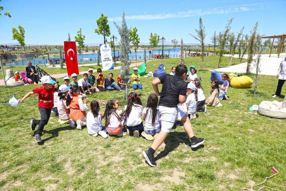 Battalgazi Belediyesi'nden çocukların dijital dünyada kaybolmamasına yönelik etkinlik