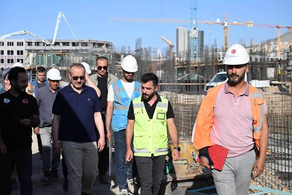 Vali Yavuz: Malatya’nın her noktasında hummalı bir çalışma yürütülüyor