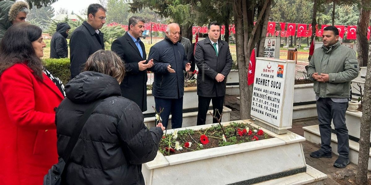 İYİ Parti Malatya Teşkilatı 18 Mart’ı Şehitlikte Andı