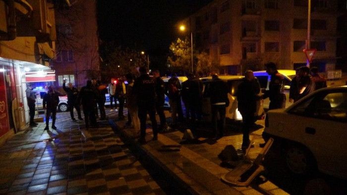 Tartıştığı babasını bıçaklayarak öldürdü