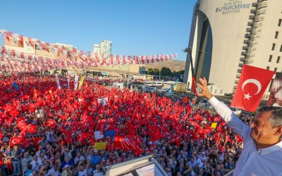 “Umut Siyaseti Yapamadığı İçin, Düşman Siyaseti Yapıyor”