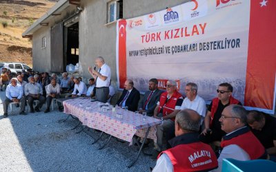 Türk Kızılay’dan Doğanşehir’de Çoban Ve Yetiştiricilere Destek