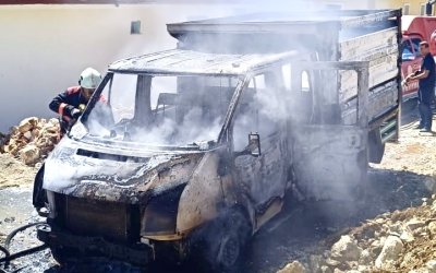 Akçadağ TOKİ şantiyesinde araç yangını