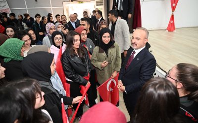 Bakan Yardımcısı Turan: Türkiye Her Masada Var Artık