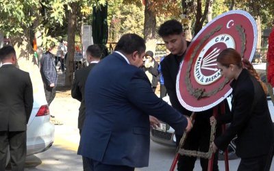 CHP’li Yıldız’dan Alternatif Çelenk Sunma Törenine  Tepki