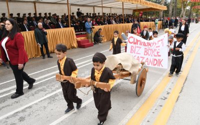 Cumhuriyetin 102. Yılı Malatya’da Coşkuyla Kutlandı