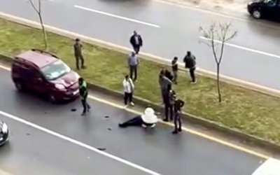 Yolun Karşısına Geçmeye Çalışan Yayaya Araç Çarptı