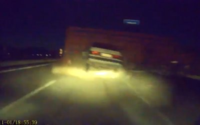 Malatya-Sivas yolundaki kaza araç kamerasına yansıdı: 3 yaralı