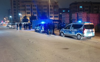 (GÜNCELLENDİ) Malatya’da Bıçaklı Kavga, 1 Yaralı