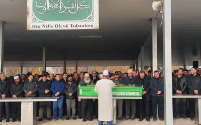 Kaza Kurbanı Genç Doktor Gözyaşları Arasında Defnedildi