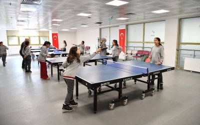 Yeşilyurt Belediyesi’nden ‘Önem’ Projesi Kapsamında Melekbaba’da Gençlik Etkinliği!