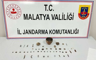 Doğanşehir’de Tarihi Eser Kaçakçılığına Darbe: 2 Şüpheli Yakalandı