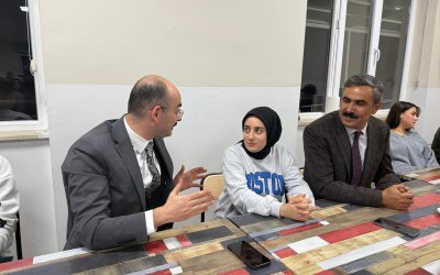 Kaymakam Sungur, Fen Lisesi Pansiyonunda Öğrencilerle Bir Araya Geldi