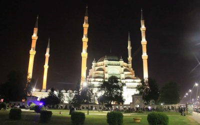 Regaib Kandili bugün idrak edilecek