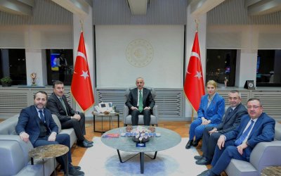 AK Parti Malatya Heyetinden Bakan Uraloğlu’na Ulaşım Gündemli Ziyaret