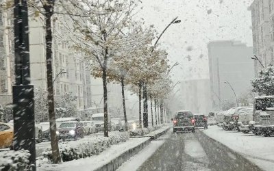 Meteoroloji'den ülke genelinde kar, fırtına ve buzlanma uyarısı