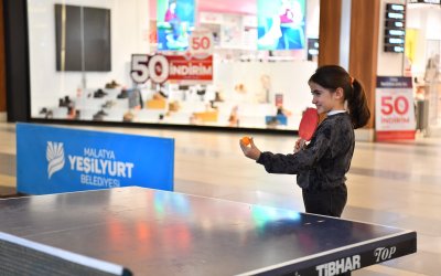 Yeşilyurt Belediyesi Geleneksel AVM Sömestr Spor Şenliği Başlattı