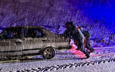 Doğanşehir’de Jandarmadan Karla Mücadelede Vatandaşlara Destek