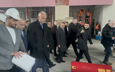 Kültür ve Turizm Bakanı Ersoy, Sabancı Kültür Merkezi İnşaatında İncelemelerde Bulundu