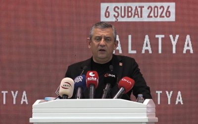 Özgür Özel: Depremzedeye Boş Senet Dayatılıyor, Esnaf Siftah Yapamıyor