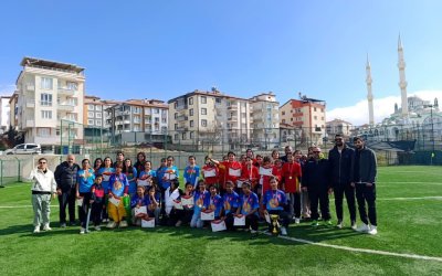 Okul Sporları Yıldız Kızlar Hokey Müsabakaları Sona Erdi