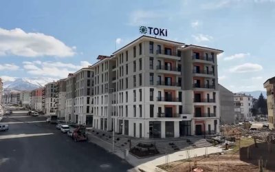 Vali Yavuz, Zaviye Mahallesindeki Konut ve İş Yerlerinde Son Durumu Paylaştı