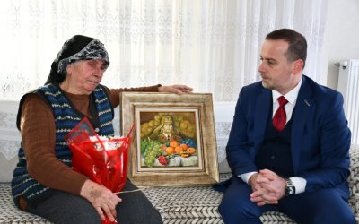 Karademir’den Şehit Annesine Kadınlar Günü Ziyareti