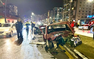 Tecde’de Feci Kaza: 3 Yaralı