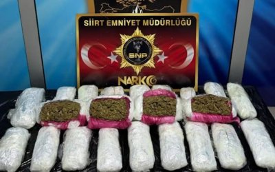 Siirt’te Uyuşturucu Operasyonu: 9 Kilo 700 Gram Esrar Ele Geçirildi