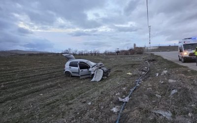 Doğanşehir’de Kontrolden Çıkan Otomobil Takla Attı