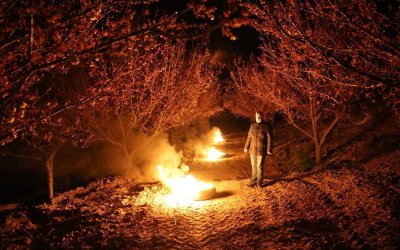 Kayısı Üreticileri Dona Karşı Sabaha Kadar Nöbette