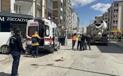 Beton Mikserinin Çarptığı Kadın Ağır Yaralandı