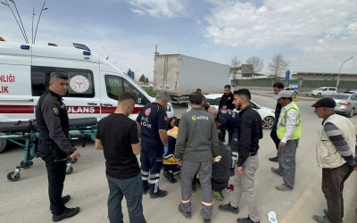 Otomobilin Çarptığı Yaşlı Adam Ağır Yaralandı