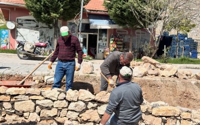 Arapgir'de Bozulan Yollar Yenileniyor