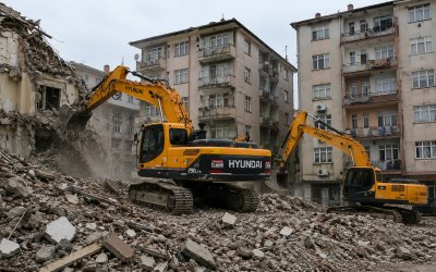 Deprem Bölgesinde Açılan Davalar Yıkım Süreçlerini Uzattı