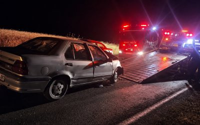 Karşı Şeride Geçti, Araçlar Hurdaya Döndü: 5 Yaralı