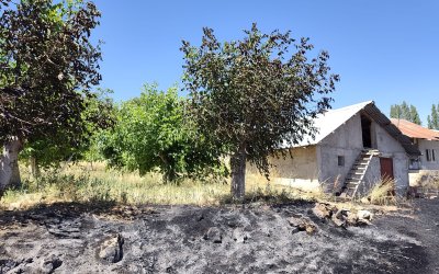 Darende’de Yerleşim Yerine Yakın Yangın Korkuttu