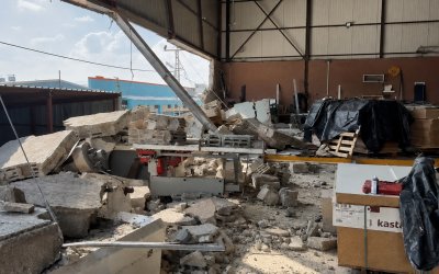 10 Dakikalık Yağışta 30 Metrelik Duvar Çöktü
