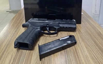 Tartıştığı Kişinin Aracına Ateş Etti