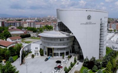 Malatya Büyükşehir’in 3,5 Aylık Tanıtım Gideri Tepki Çekti: Öncelik Kent mi, Yönetimin Reklamı mı?