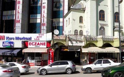 Kışla'da 3 Yıllık Hasar Tartışmasında Yeni Perde: İş Yerleri Mühürlendi