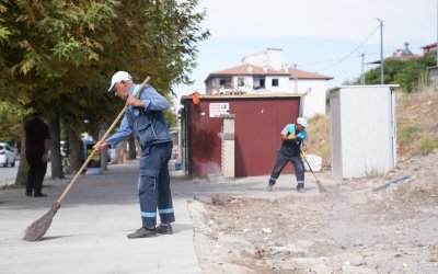 Konteynerlerin Kaldırıldığı Alanlarda Temizlik Çalışması