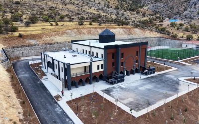 İkizce’de Cem ve Kültür Evi İle Spor Tesisi Tamamlandı