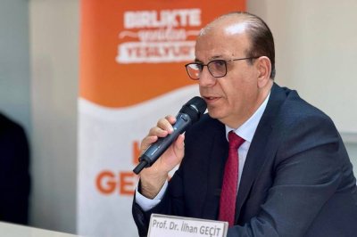 Başkan Geçit, "Aklıma Takıldı" projesi kapsamında öğrencilerle buluştu