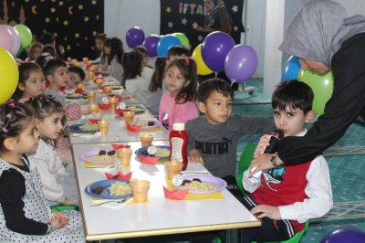 Çocuklara Ramazan ruhunu yaşatmak adına tekne orucu iftarı verildi