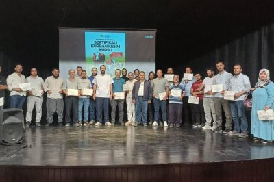 Büyükşehir Belediyesinden uygulamalı kurban kesimi eğitimi