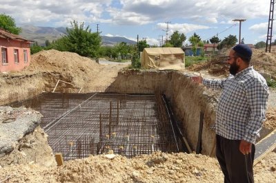 Depremde yıkılan Camii yeniden inşa edilmeyi bekliyor