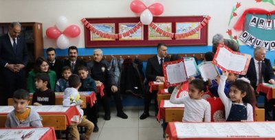 Deprem bölgesi Malatya’da karne heyecanı