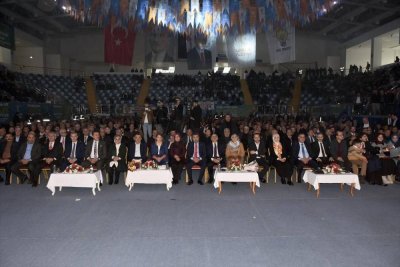 AK Parti Büyükşehir Belediye Başkan Adayı Er "Hep Sahada Olacağız